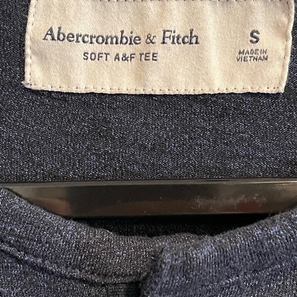 Abercrombie and Fitch Long Sleeve Soft T Shirt Blue Men’s Size Small - Picture 3 of 3